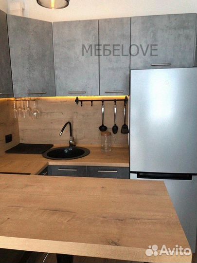 Кухонные гарнитуры на заказ с техникой