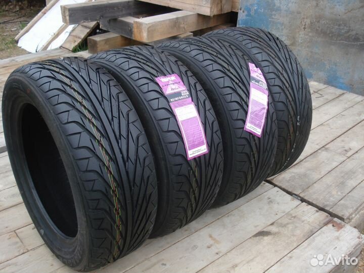 Triangle TR968 245/40 R18 97V