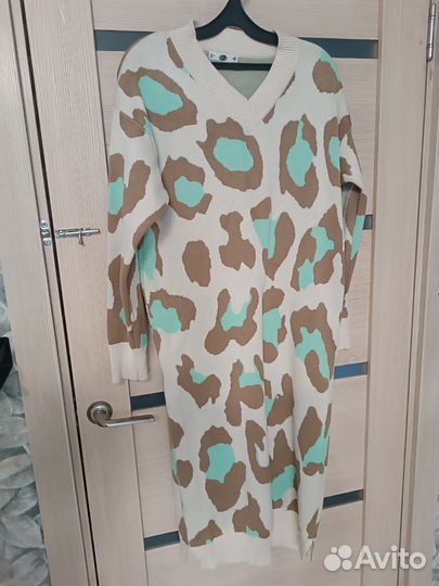 Платье женское