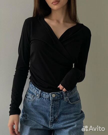 Лонгслив с капюшоном женский 42 44