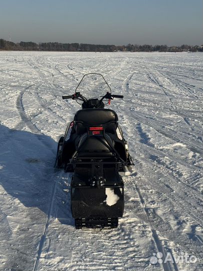 Снегоход Стелс Капитан 200L