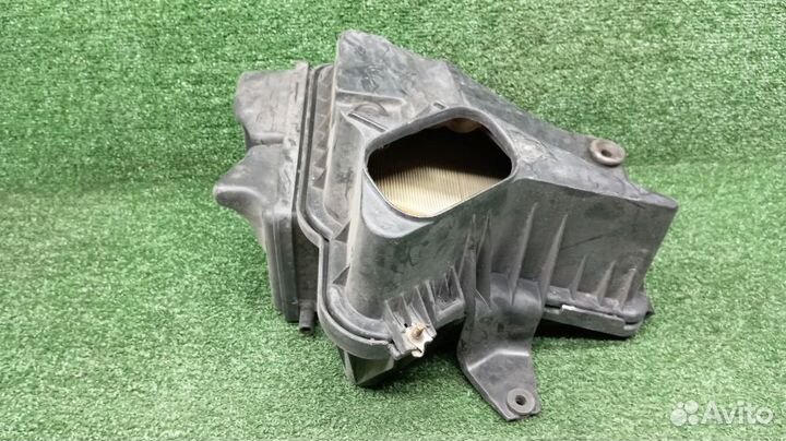 Корпус воздушного фильтра Chrysler Pacifica