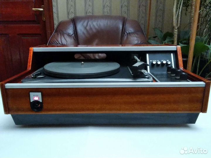 Проигрыватель винила Вега-101 СССР