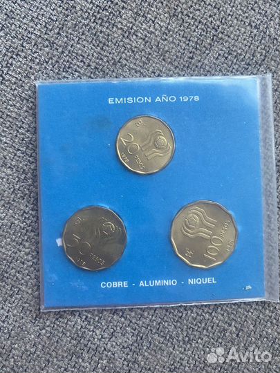 Чм по футболу в Аргентине В буклете 3 монеты 500