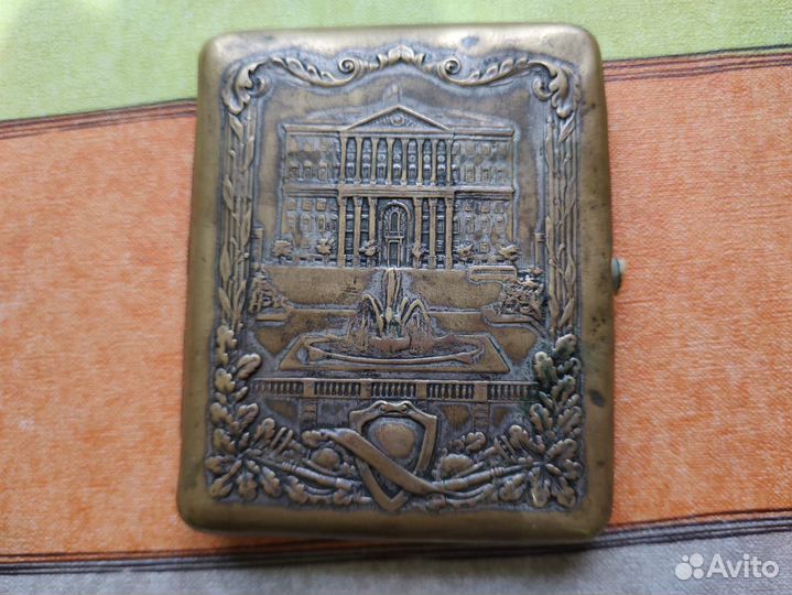 2 шт. Портсигар здание Моссовета и рыбак