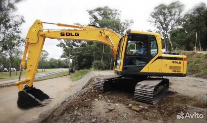 Гусеничный экскаватор