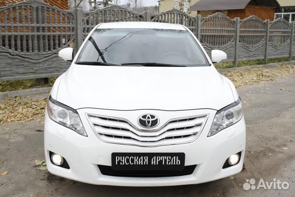 Реснички на фары Toyota Camry 2009-2011