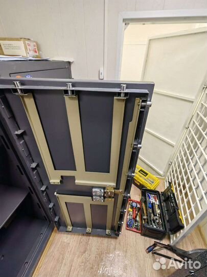 Срочное вскрытие автомобилей, дверей и сейфов