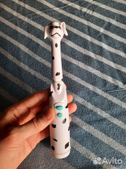 Детская электрическая зубная щетка