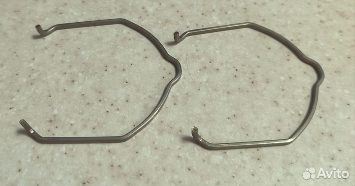 Фиксатор-зажим VAG 1K0145769C