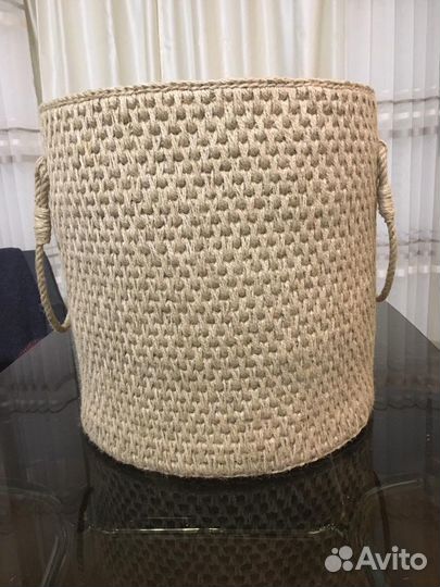 Корзина плетеная с ручкой