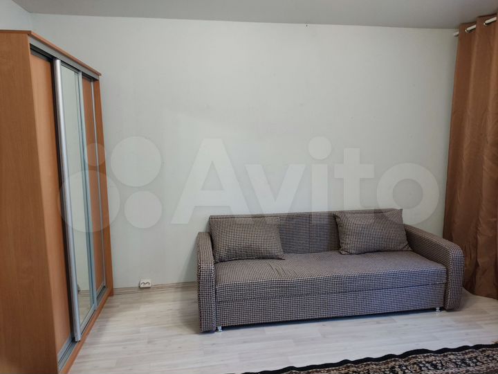 Комната 18 м² в 4-к., 1/12 эт.