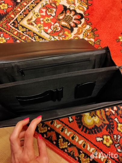 Мужской кожаный портфель