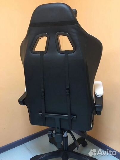 Компьютерное игровое (геймерское) кресло. Новые