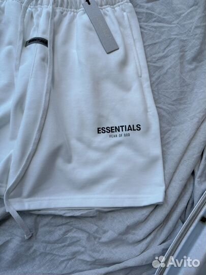 Шорты Essentials