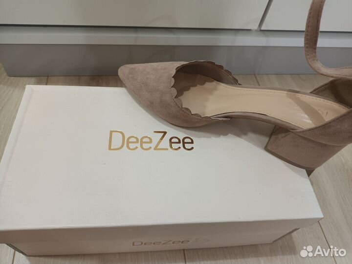 Босоножки женские 38 размер