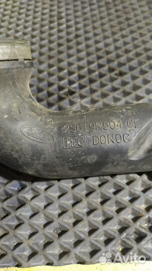 Патрубок воздушного фильтра Ford Fiesta