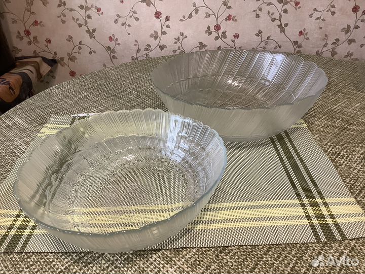 Посуда, кухонные принадлежности комплектом