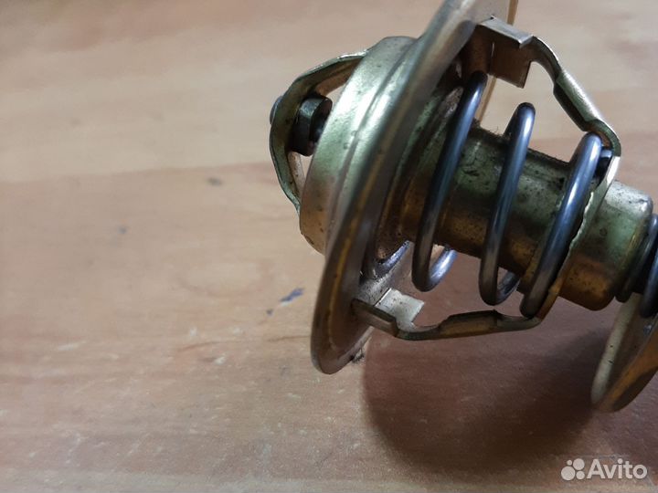 Термостат Audi/VW 1.6, 1.8T 94