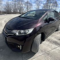 Honda Fit 1.5 CVT, 2014, 66 000 км, с пробегом, цена 1 350 000 руб.