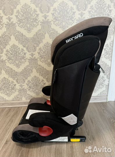 Автокресло recaro monza nova