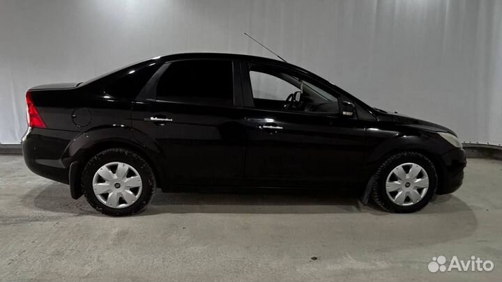 Ford Focus 2.0 МТ, 2008, 400 000 км