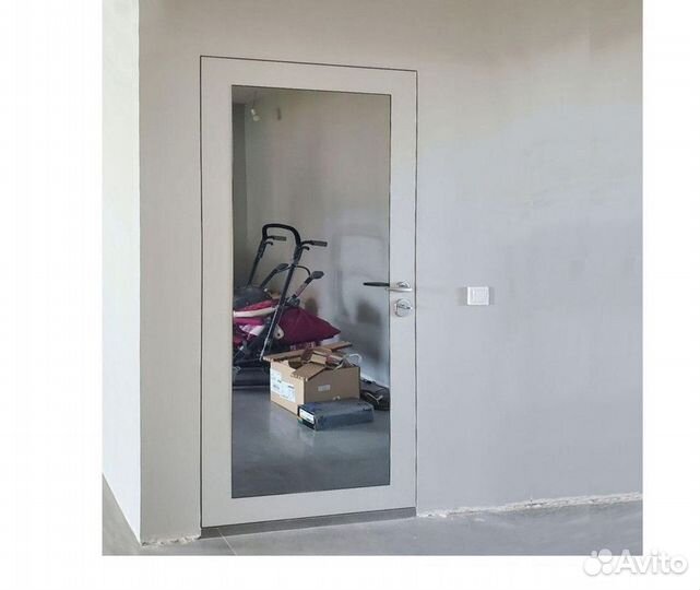 Межкомнатные двери скрытые со стеклом