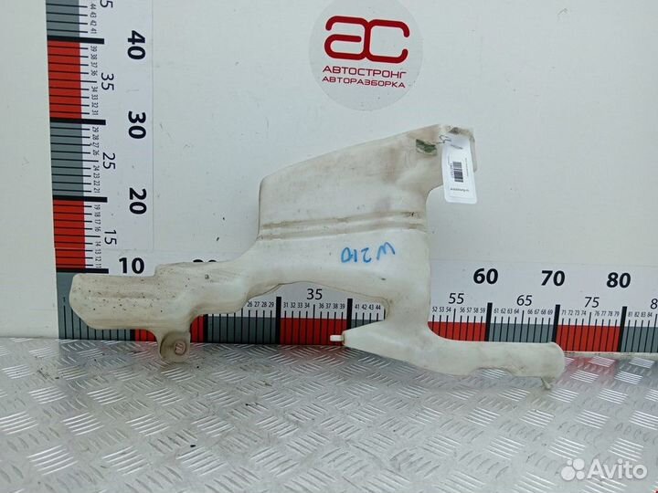 Бачок омывателя Ford Fiesta 5 рест. 2009