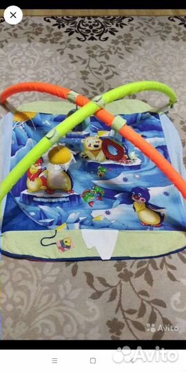 Развивающий коврик