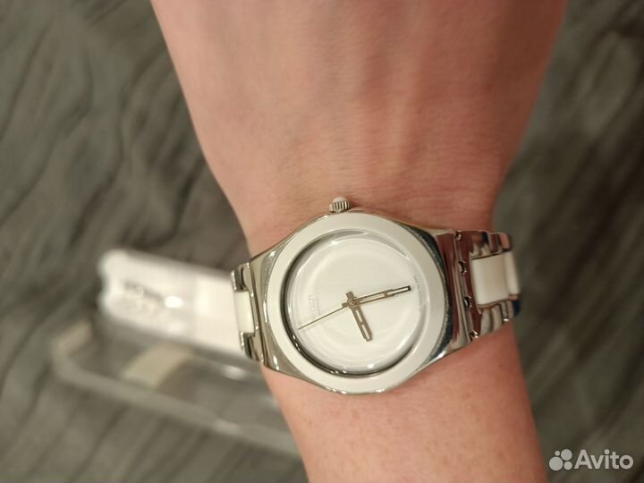 Часы swatch tresor blanc в идеале