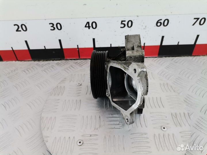 Помпа BMW 3 E46 2002 11517790471
