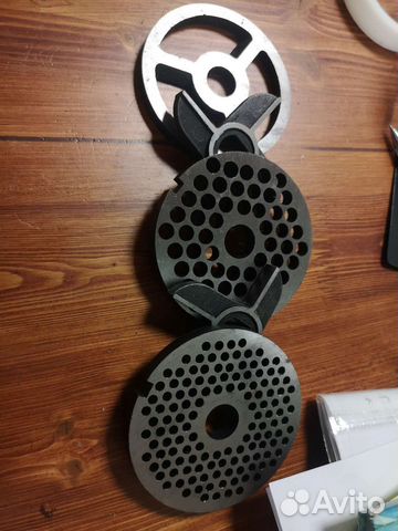 Комплект ножей и решёток на мясорубку Мим 600