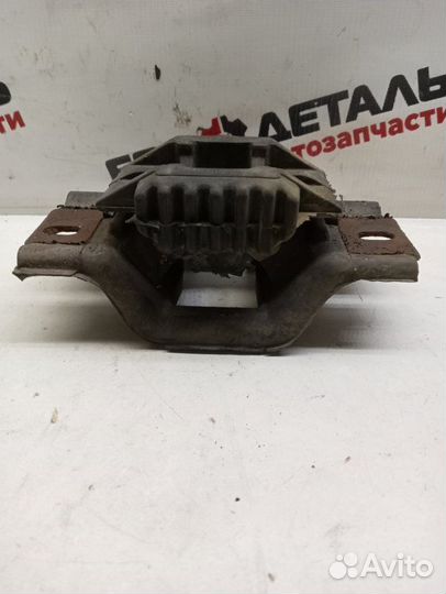 Подушка двигателя левая Ford Fusion хетчбек fxja