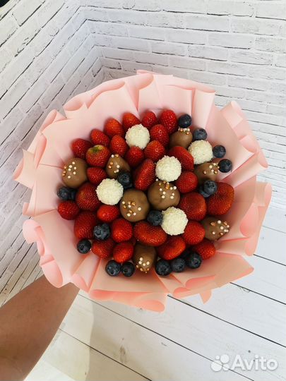 Букет из клубники в шоколаде