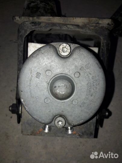 Блок ABS Toyota Corolla E120