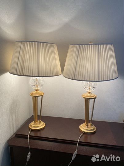 Лампа настольная