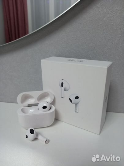 Airpods 3 premium нашёл на улице в Москве