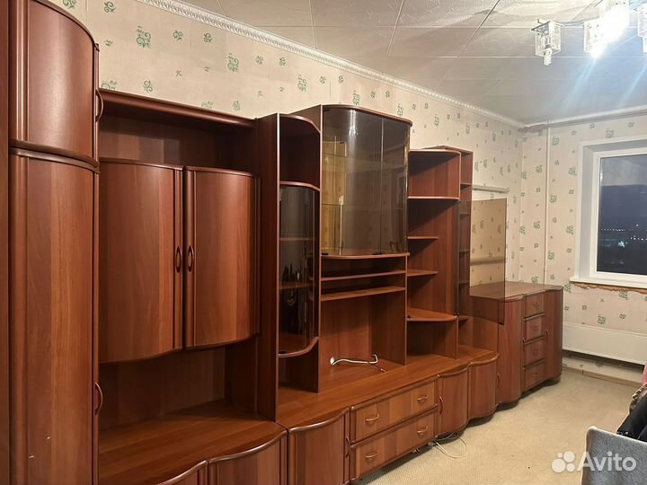 Стенка в гостиную