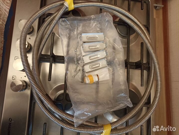 Продам газовую варочную панель maunfeld, шланг 3м