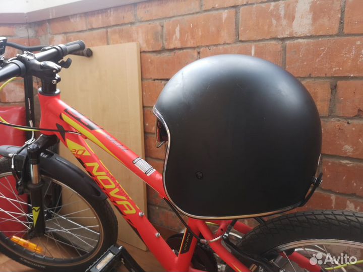 Шлем для мотоцикла новый 59-60см