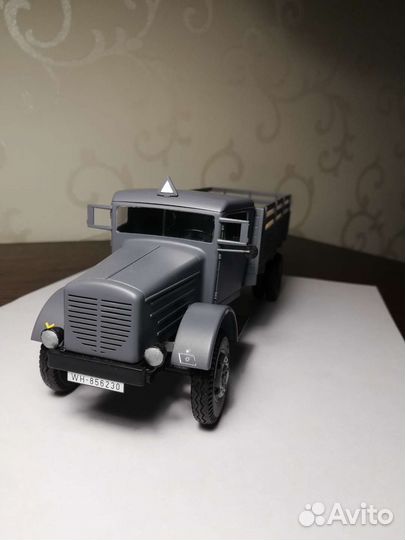 Сборная модель грузовика