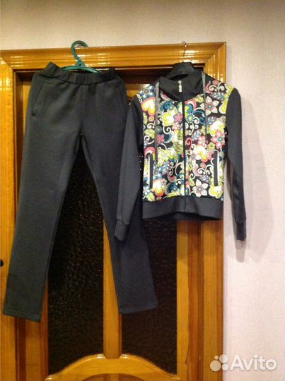 Спортивный костюм