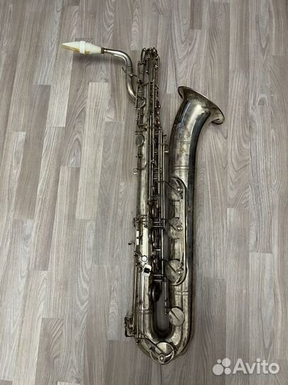 Саксофон-баритон
