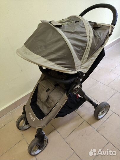 Коляска прогулочная Baby Jogger City Mini 4W