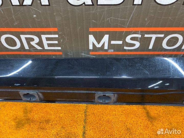 Накладка на порог левая Mercedes-Benz S-Class W221