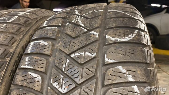 Pirelli Winter Sottozero 3 225/40 R18 92V