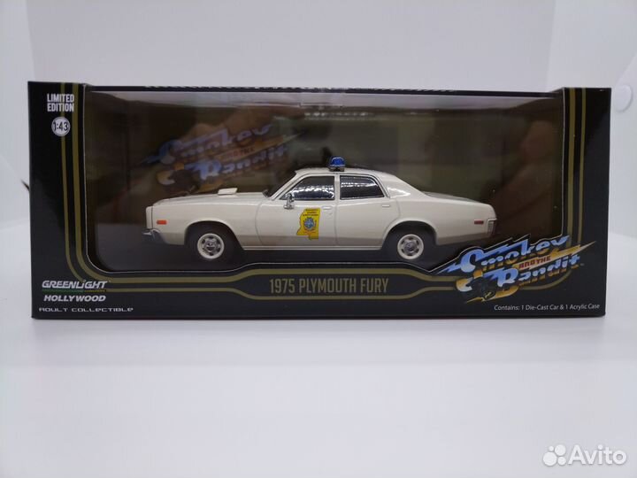1/43 Plymouth Fury '75 Smokey and the. Greenligh