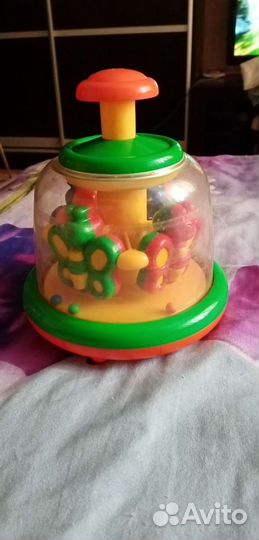 Погремушки и резиновые игрушки