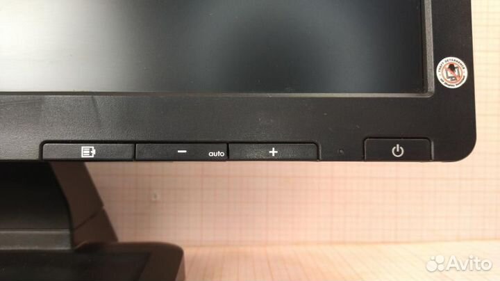 Монитор ЖК HP LE1901w, б/у