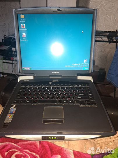 Ноутбук toshiba